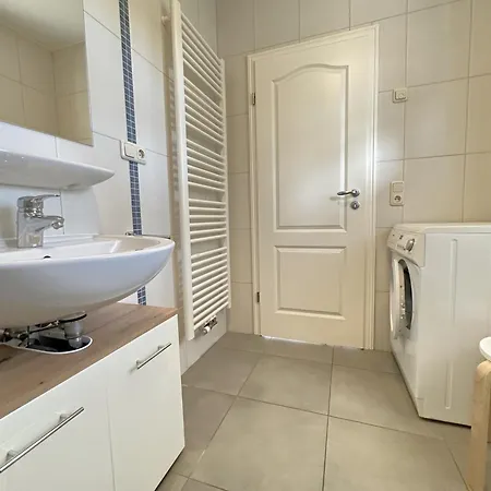 Holiday home Kinnekulle 1 *